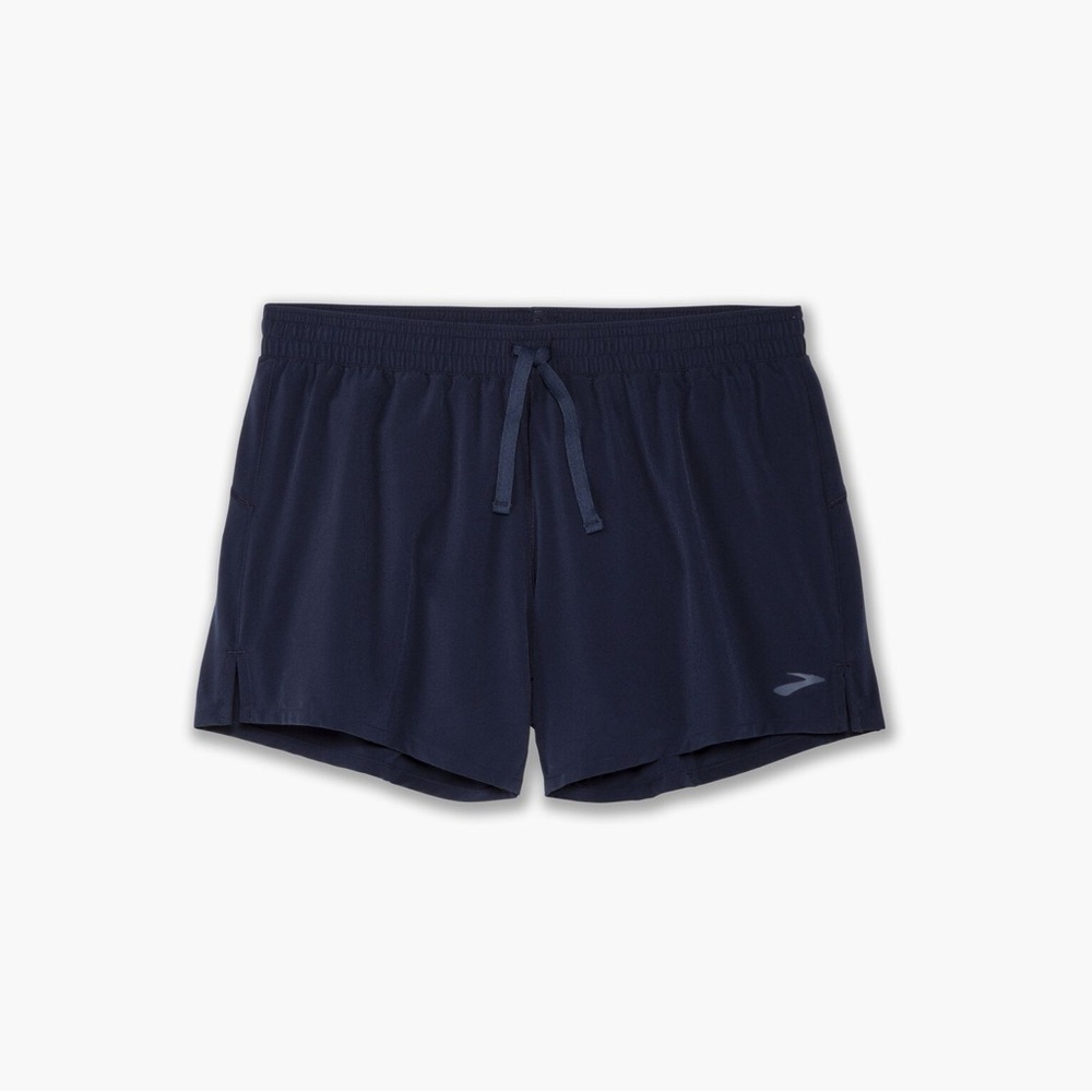 NWT Brooks Women’s Moment 5” Shorts in Navy in size XS
